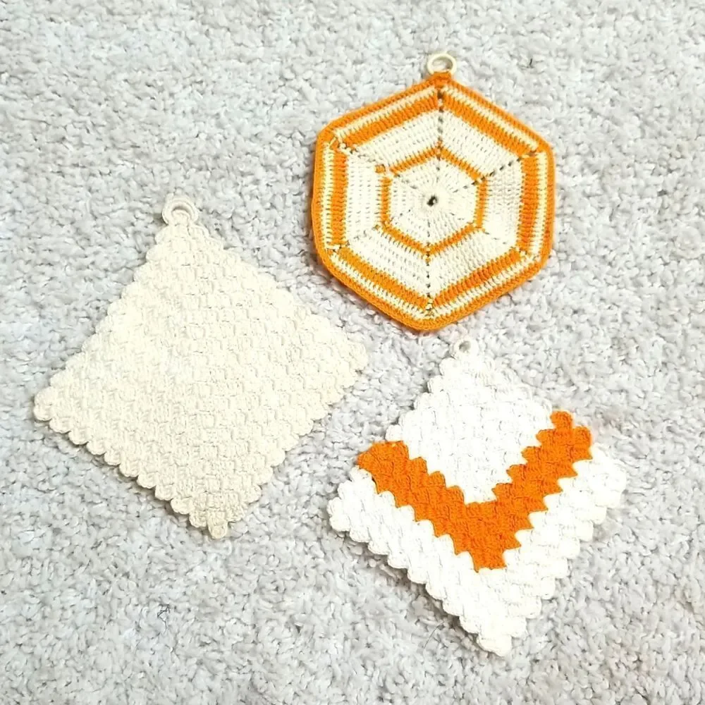 Set of 3 Vintage Crochet Pot Holders